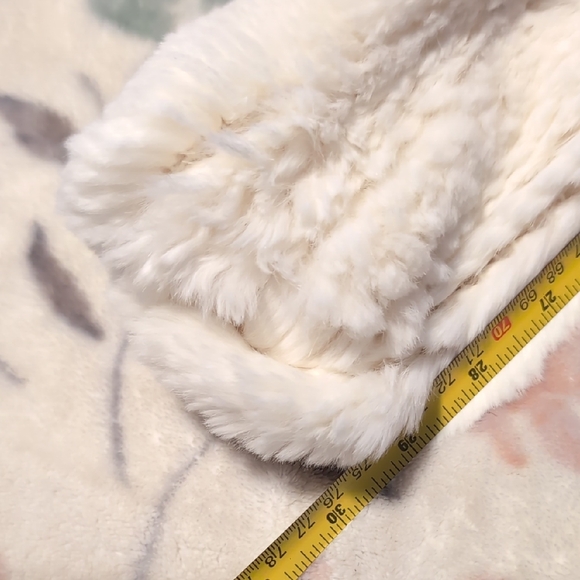 Dena Cream Rabbit Fur Scarf - Picture 5 of 5